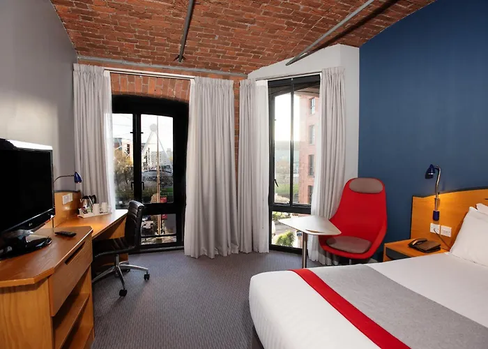 Holiday Inn Express Liverpool-Albert Dock By Ihg